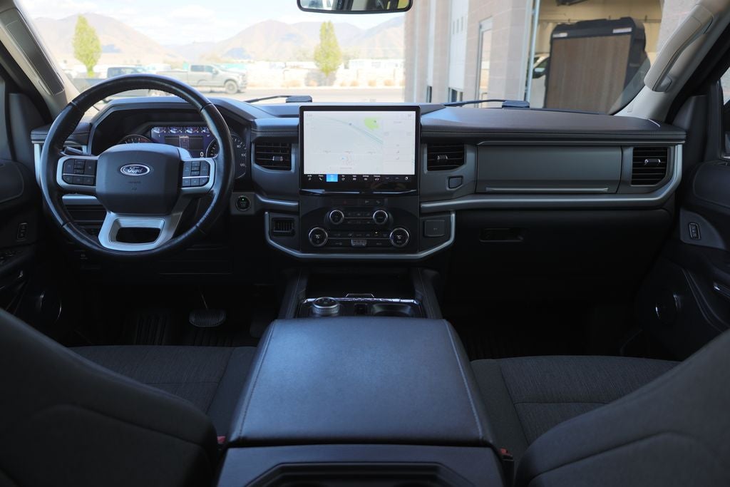 2022 Ford Expedition Max XLT