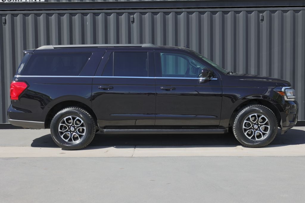 2022 Ford Expedition Max XLT
