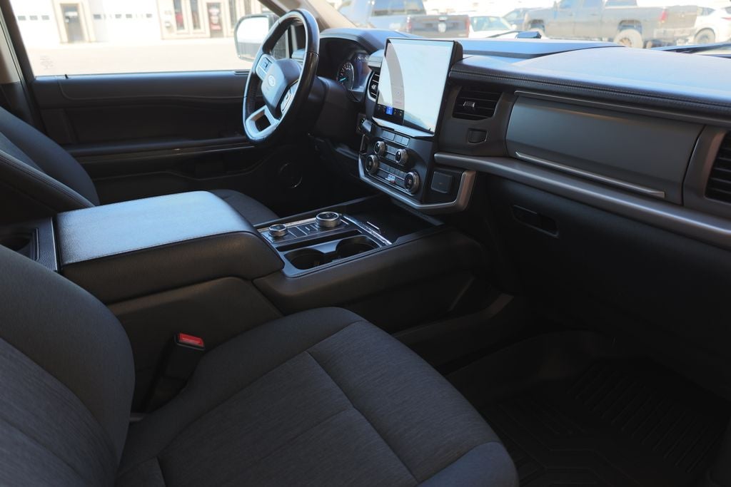 2022 Ford Expedition Max XLT