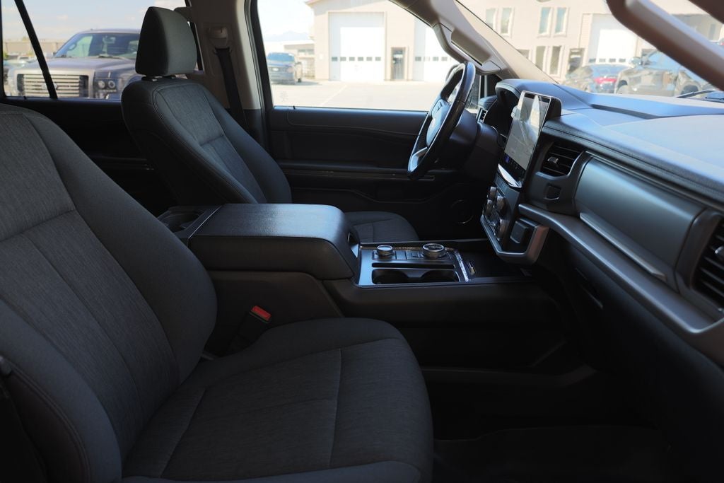 2022 Ford Expedition Max XLT