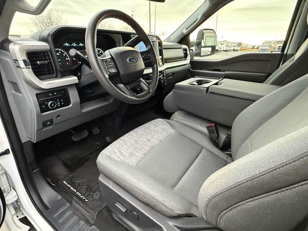 2023 Ford F-250SD XLT