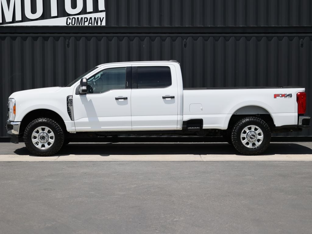 2023 Ford F-350SD XLT