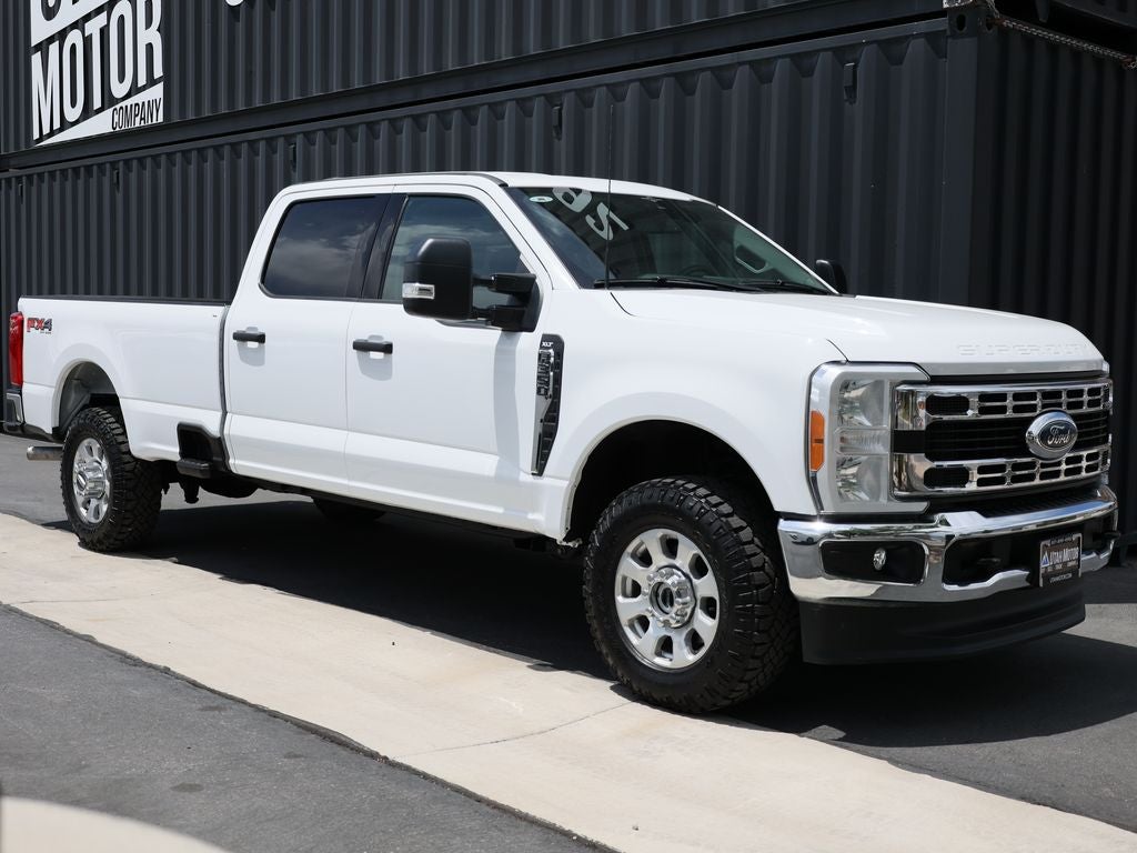 2023 Ford F-350SD XLT