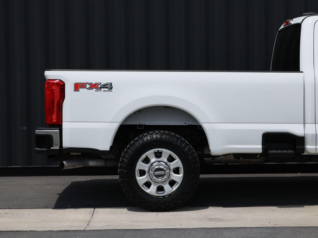 2023 Ford F-350SD XLT