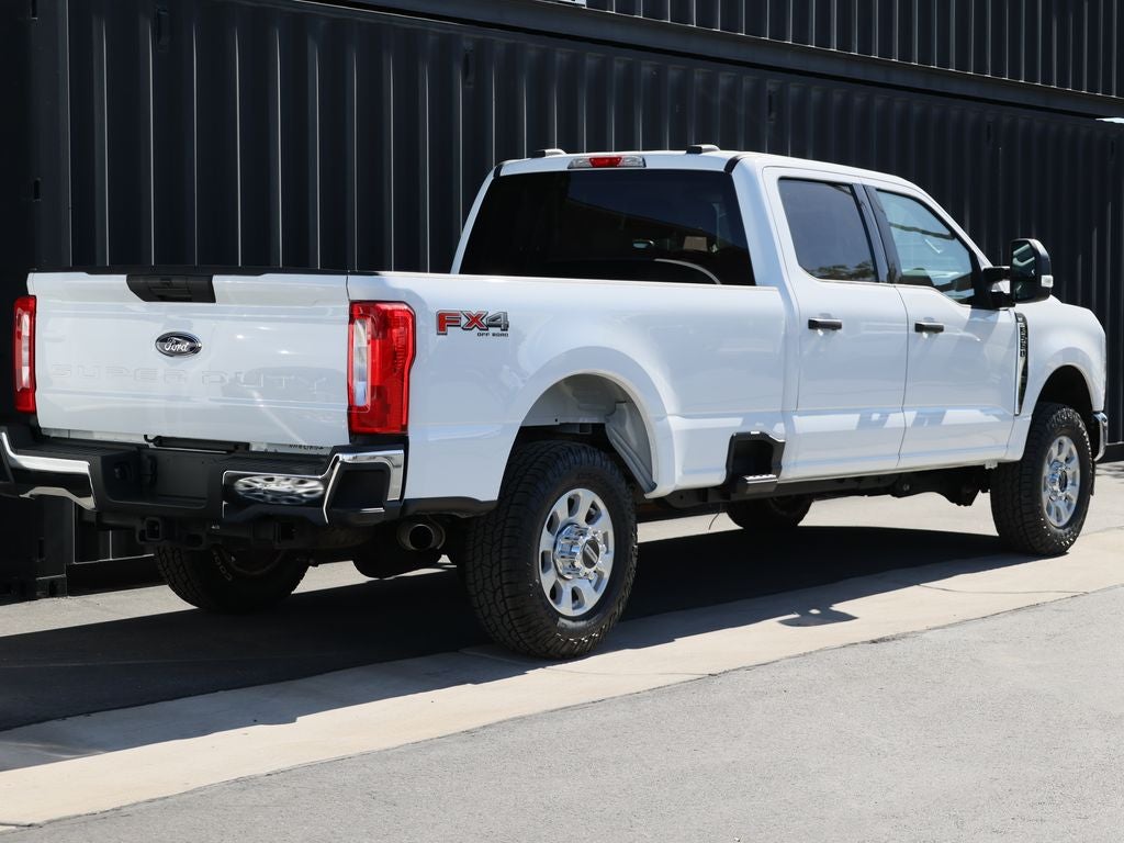 2024 Ford F-350SD Base