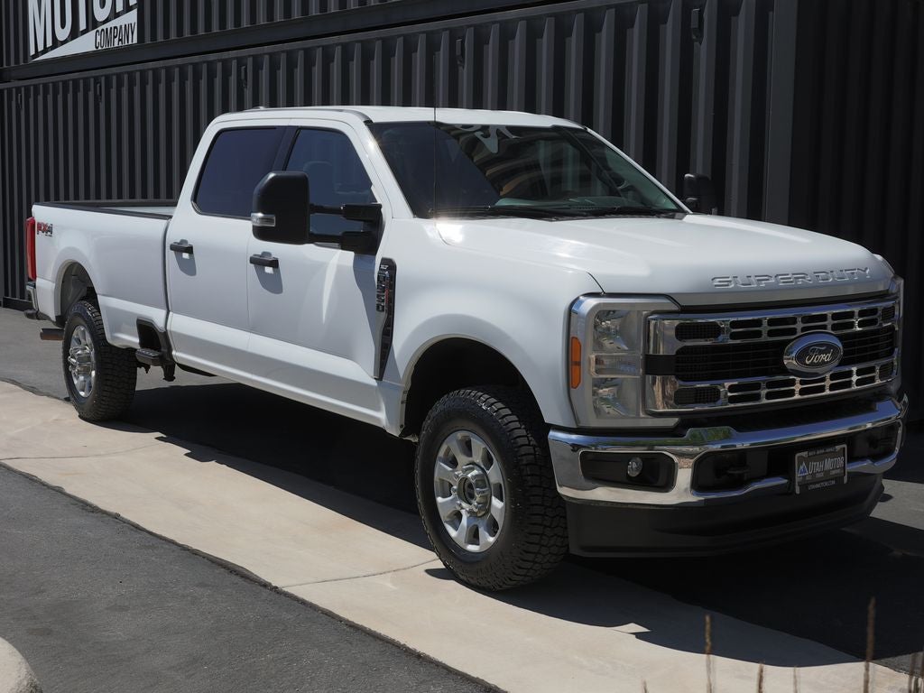 2023 Ford F-350SD XLT