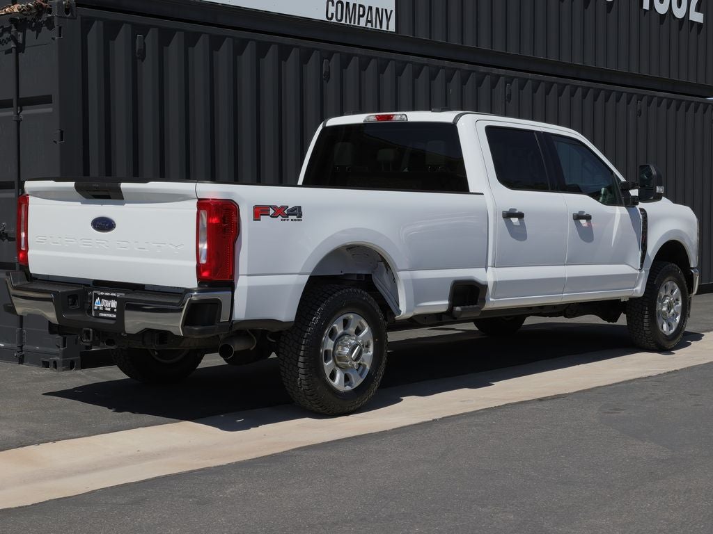 2023 Ford F-350SD XLT