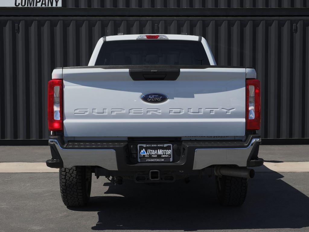 2023 Ford F-350SD XLT
