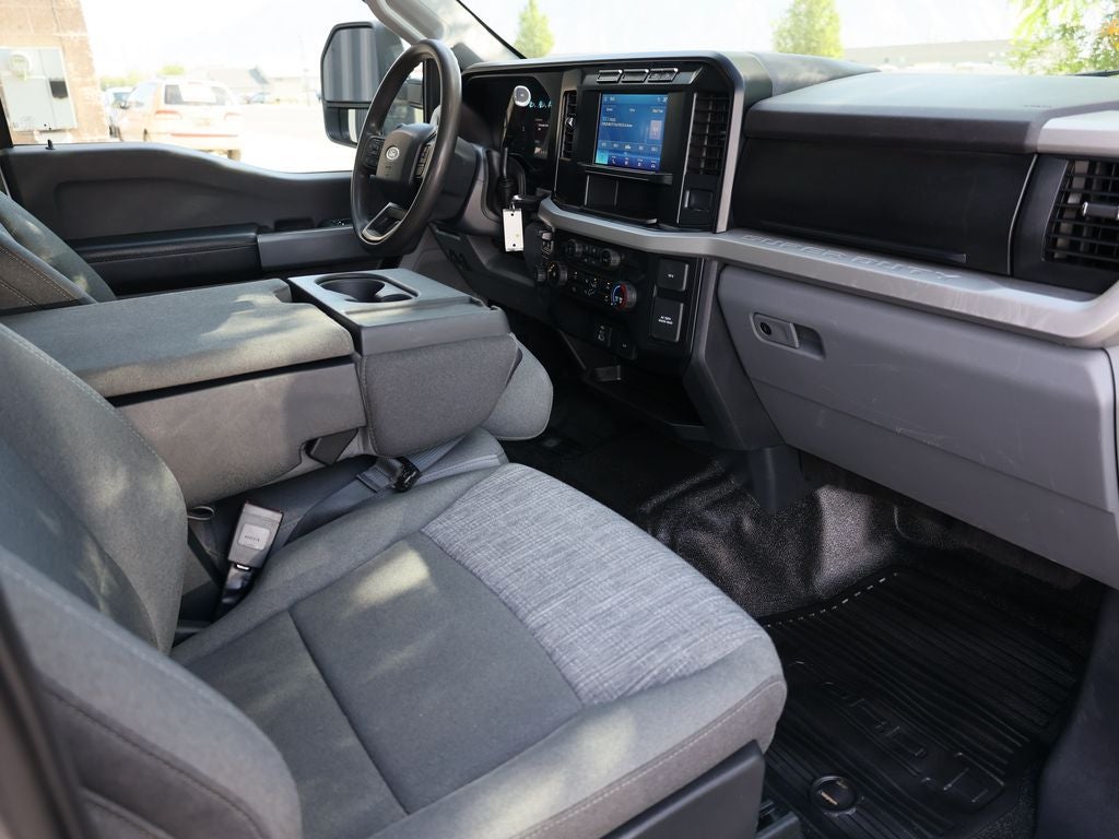 2024 Ford F-350SD XLT
