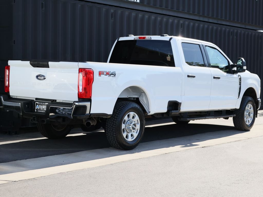 2024 Ford F-350SD XLT