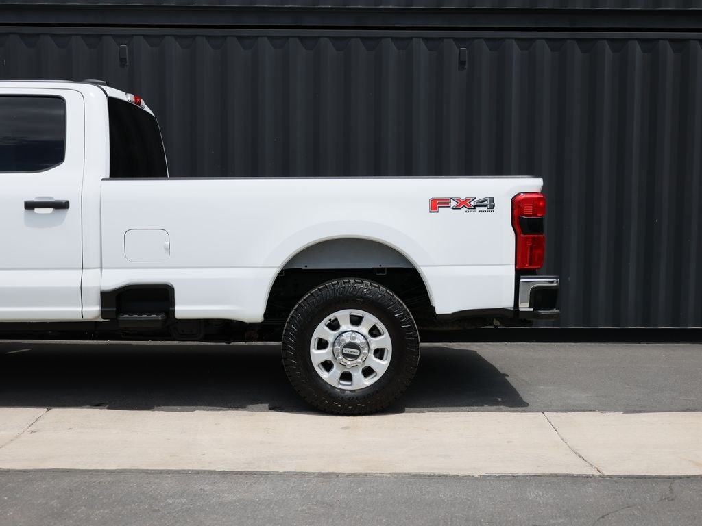 2023 Ford F-350SD XLT