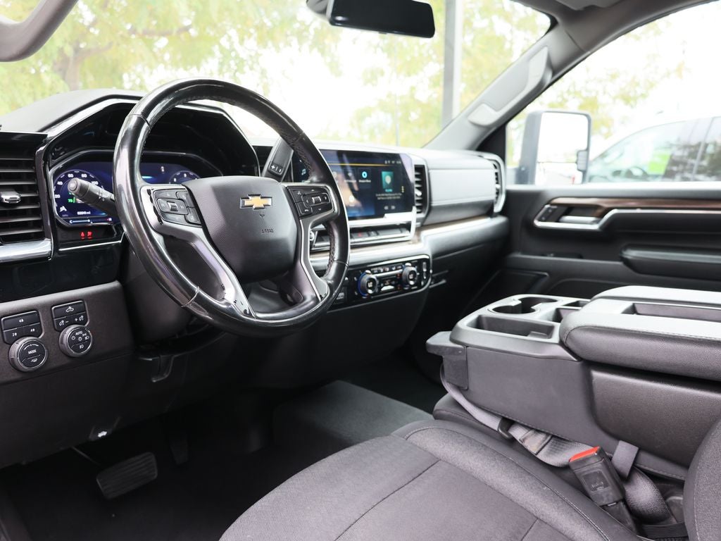 2024 Chevrolet Silverado 2500HD LT