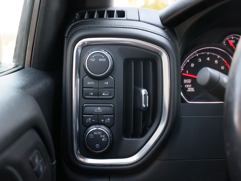 2021 Chevrolet Silverado 1500 LT LT1