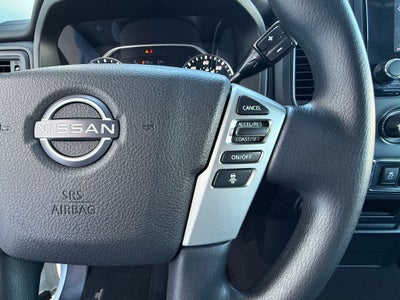 2023 Nissan Titan SV