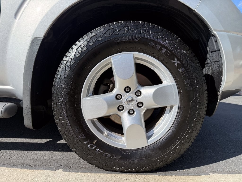 2008 Nissan Frontier LE