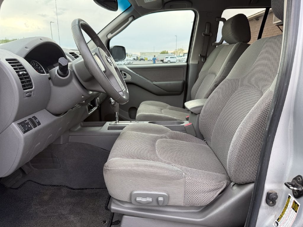 2008 Nissan Frontier LE