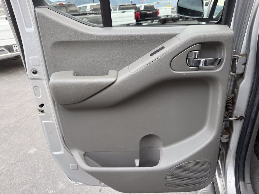 2008 Nissan Frontier LE