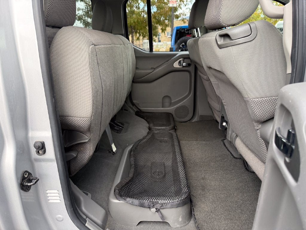 2008 Nissan Frontier LE