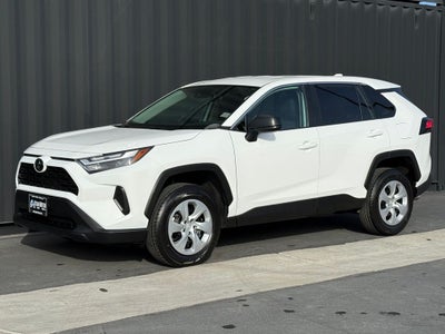 2024 Toyota RAV4 LE
