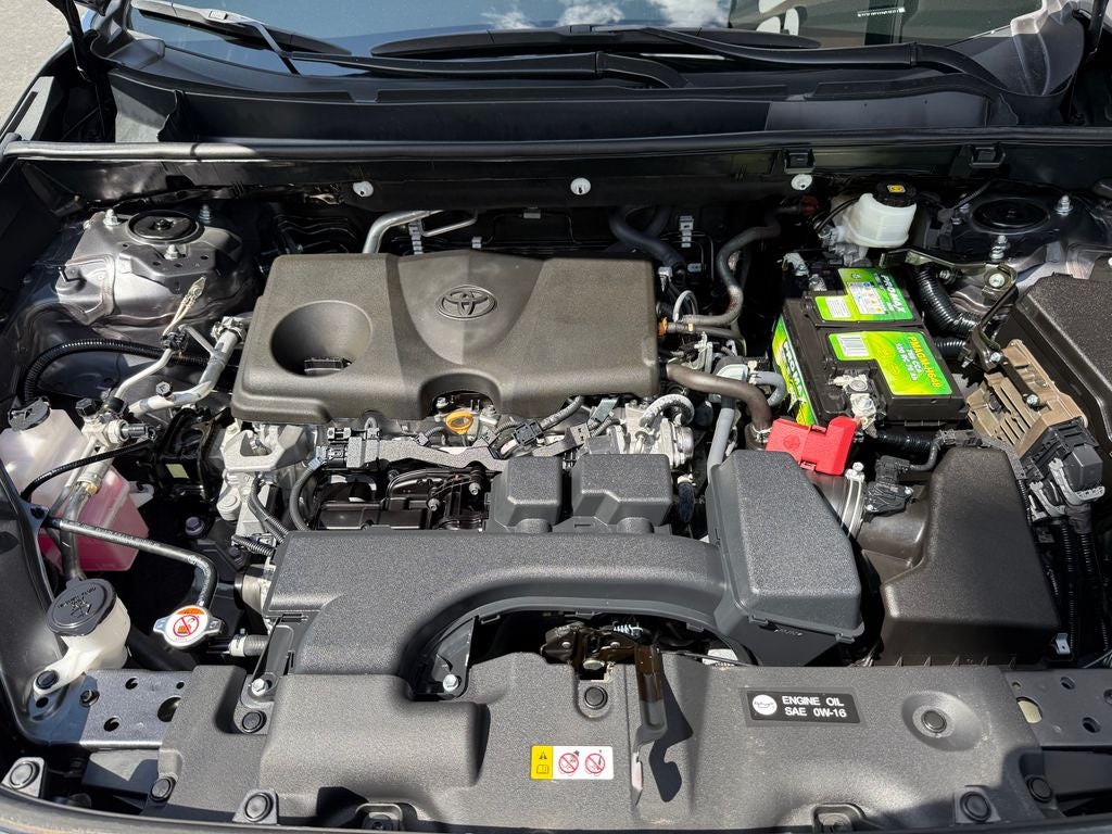 2025 Toyota RAV4 LE