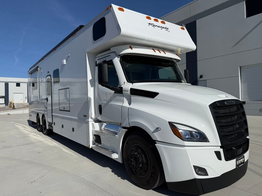 2023 Frieghtliner Renegade RV