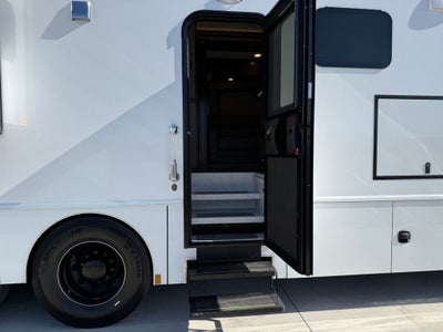 2023 Frieghtliner Renegade RV