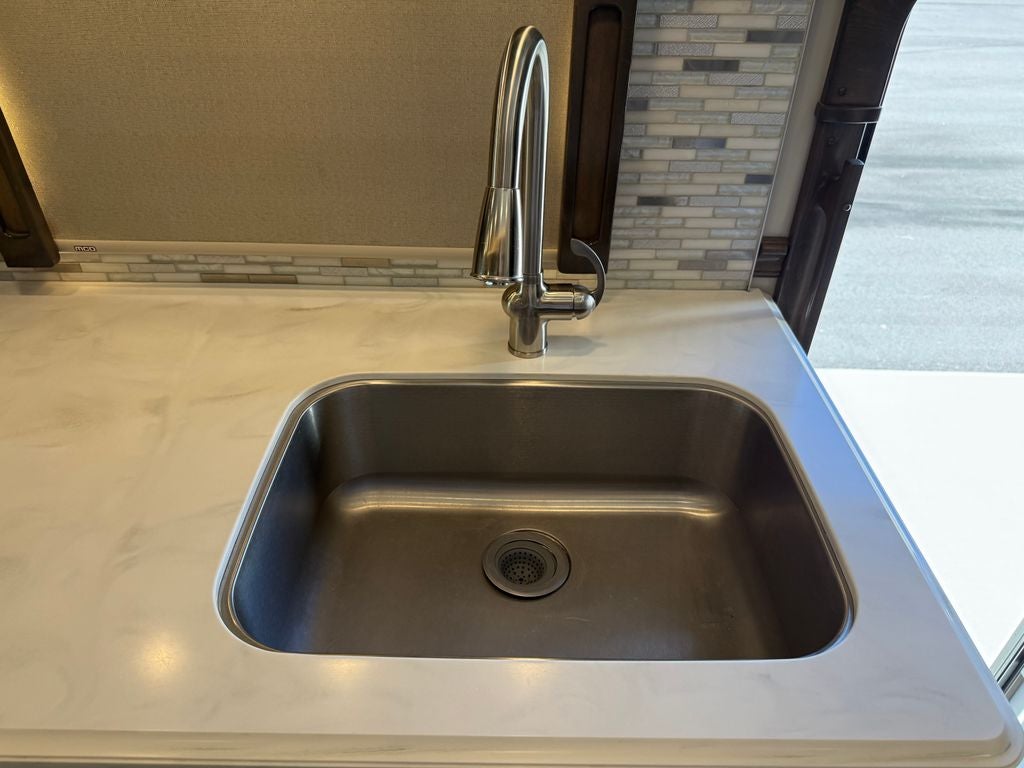 2023 Frieghtliner Renegade RV