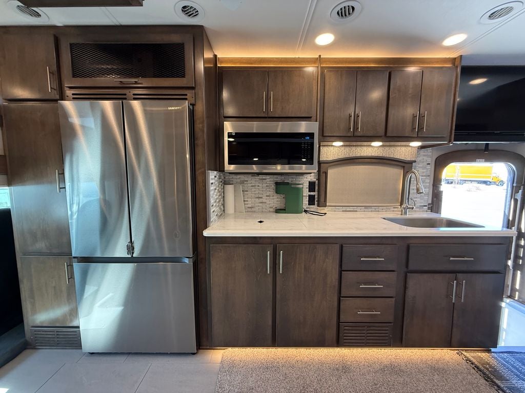 2023 Frieghtliner Renegade RV