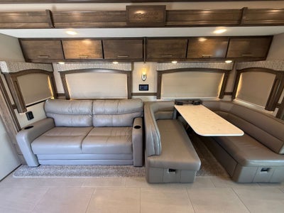 2023 Frieghtliner Renegade RV