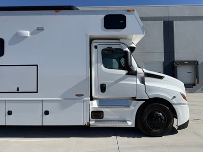 2023 Frieghtliner Renegade RV