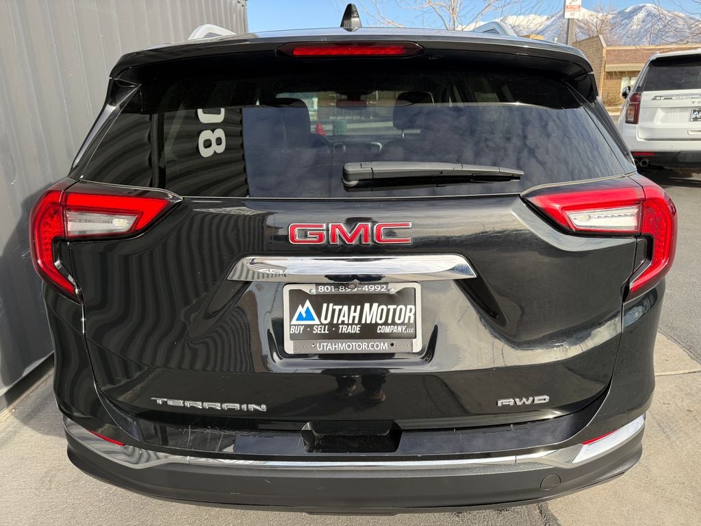 2024 GMC Terrain SLT