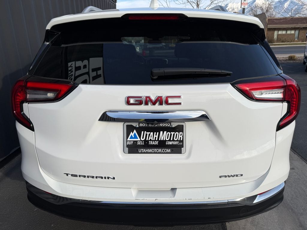 2024 GMC Terrain SLT