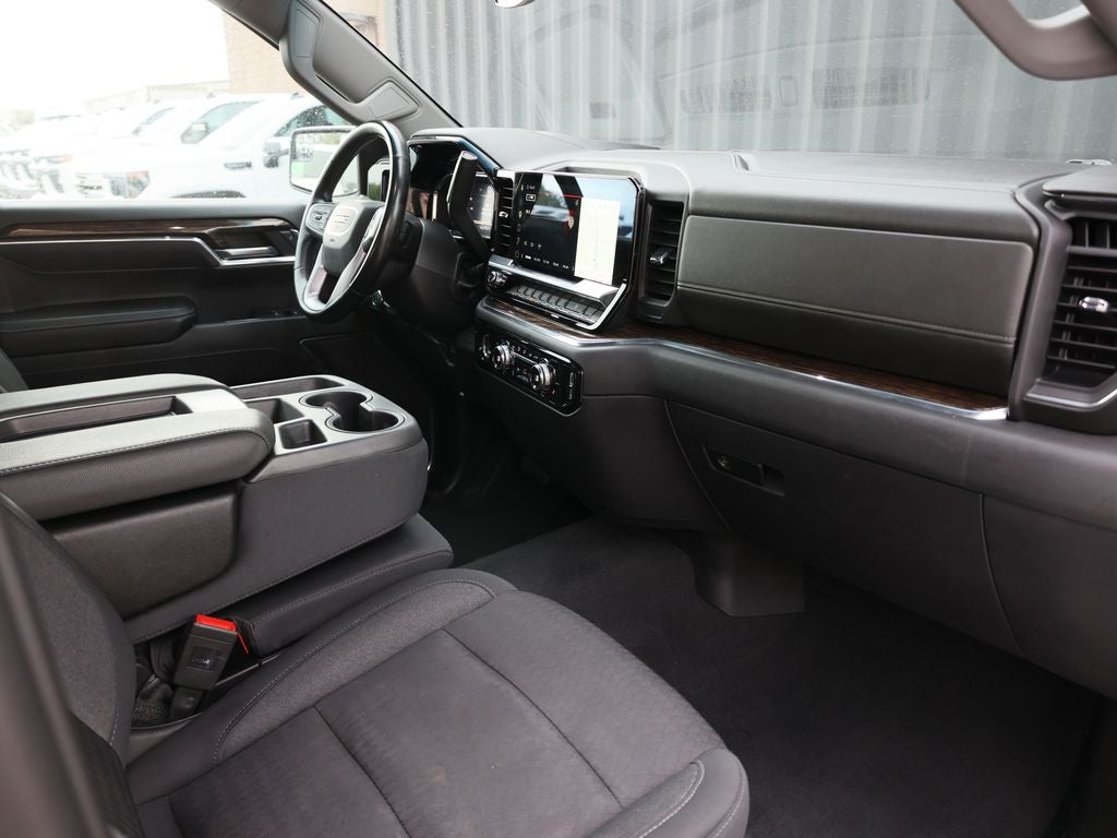 2023 GMC Sierra 1500 SLE