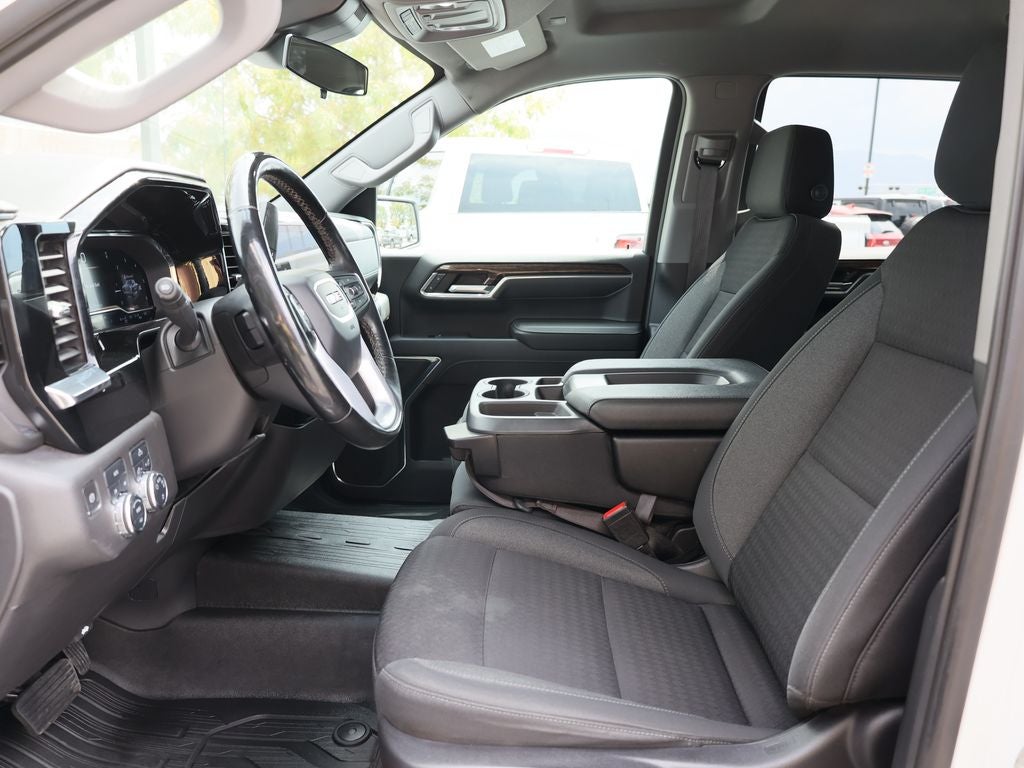 2023 GMC Sierra 1500 SLE
