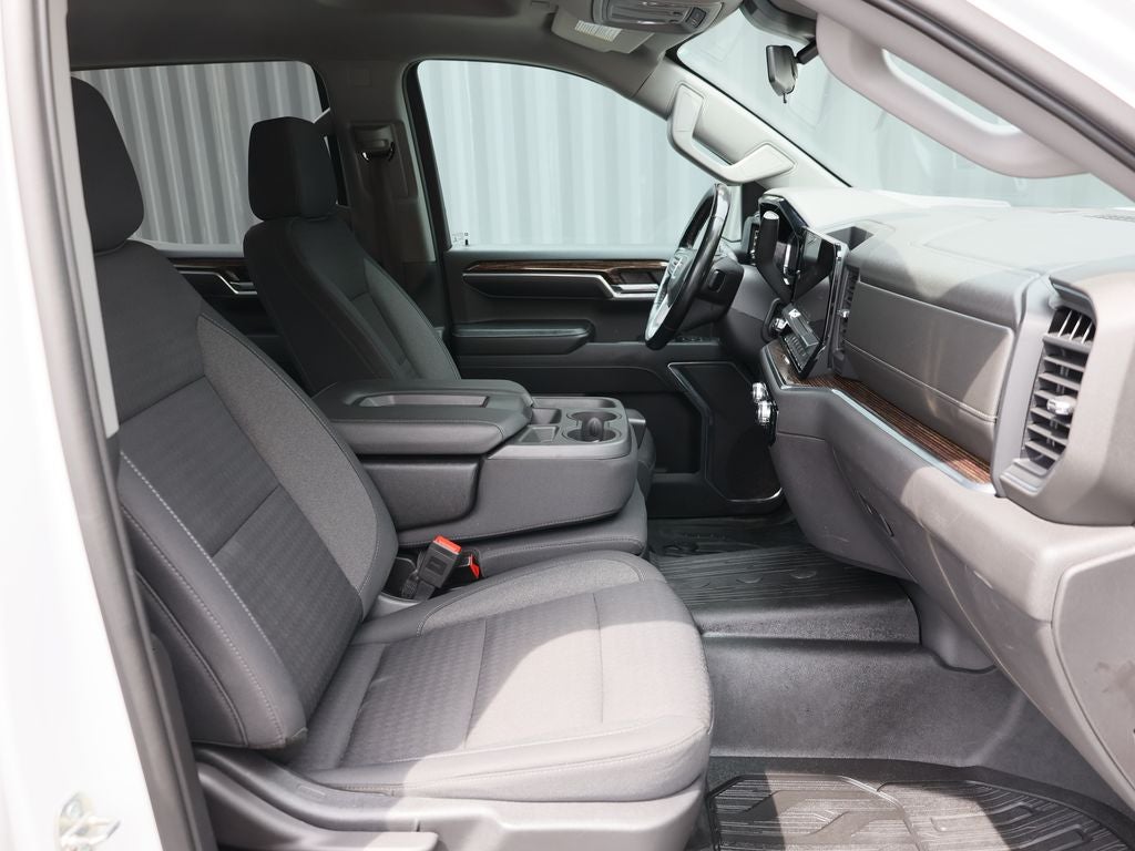 2023 GMC Sierra 1500 SLE