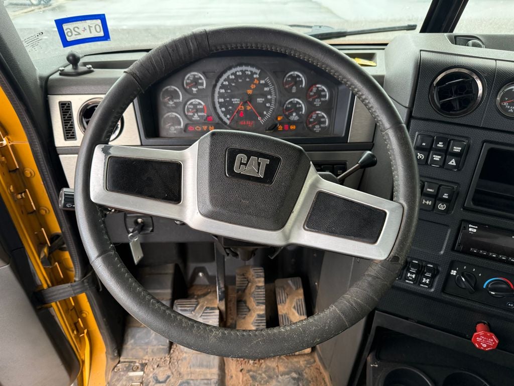 2015 Caterpillar CT 660 S