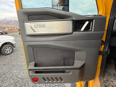 2015 Caterpillar CT 660 S