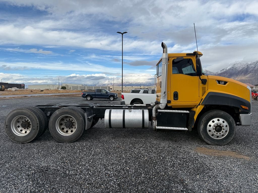 2015 Caterpillar CT 660 S
