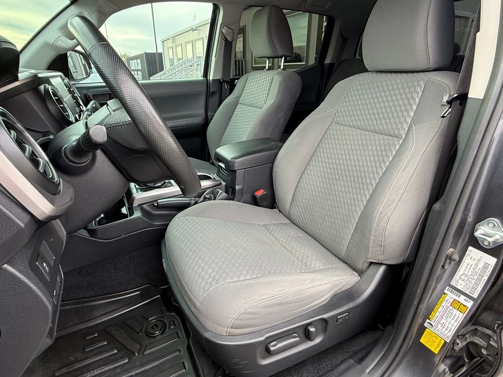 2022 Toyota Tacoma SR5 V6