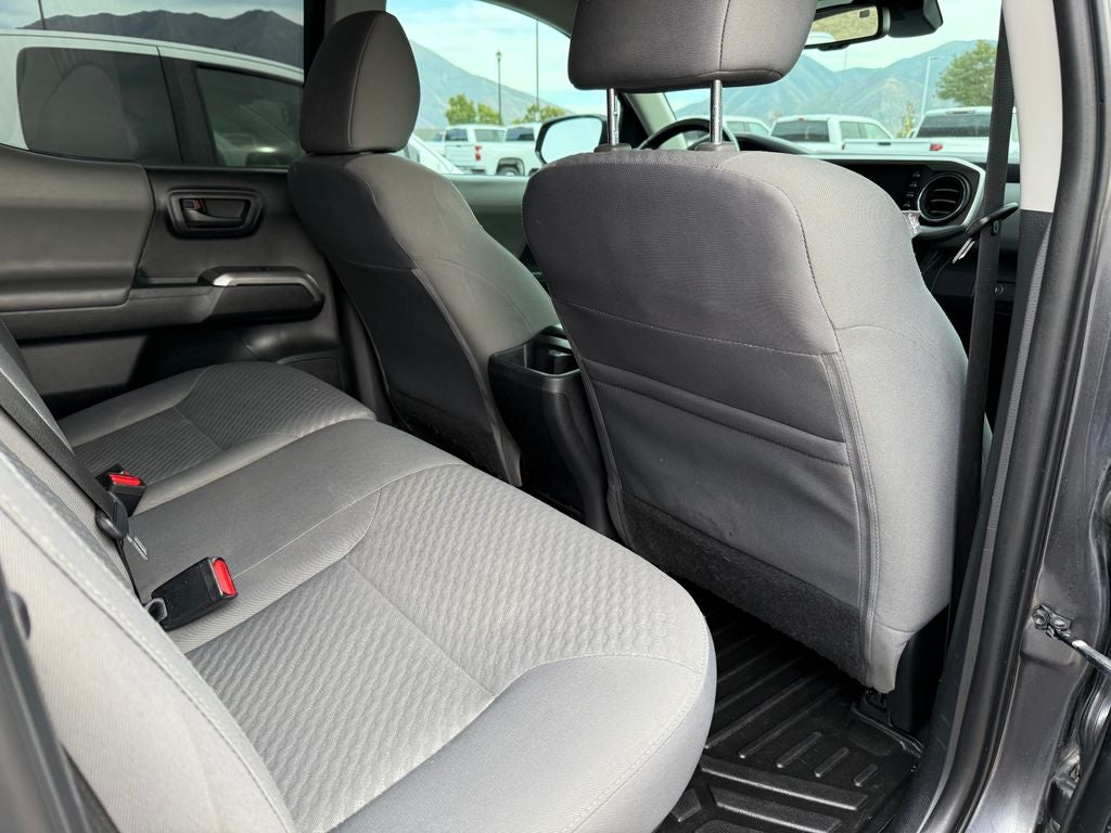 2022 Toyota Tacoma SR5 V6