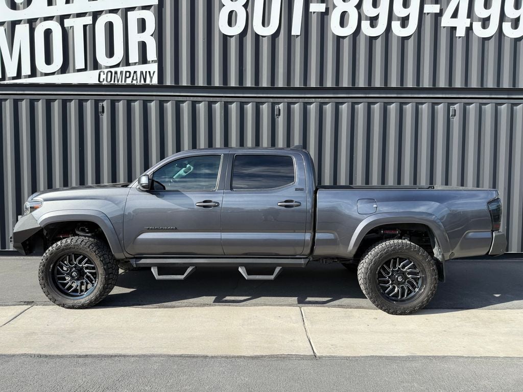 2022 Toyota Tacoma SR5 V6