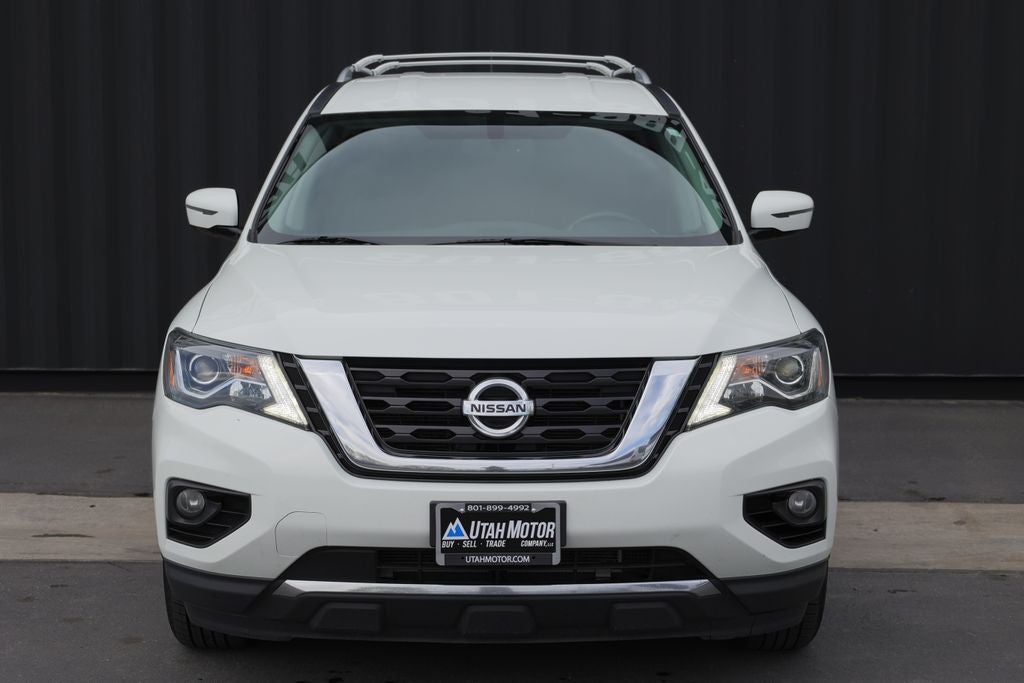 2017 Nissan Pathfinder SV