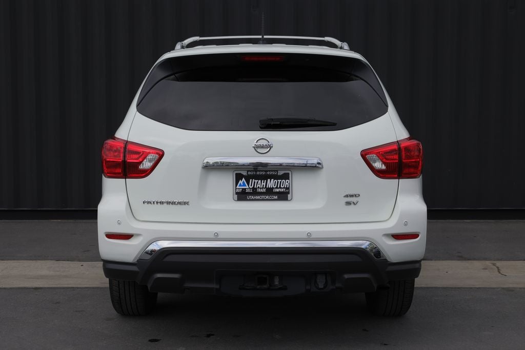 2017 Nissan Pathfinder SV