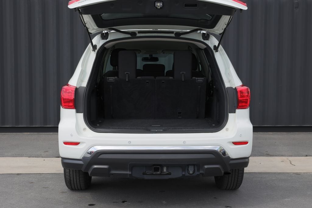 2017 Nissan Pathfinder SV