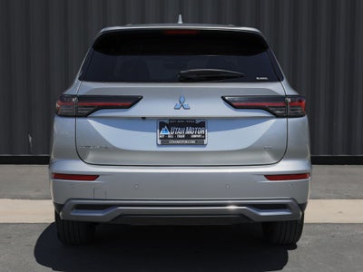 2025 Mitsubishi Outlander SE