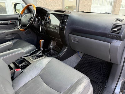 2004 Lexus GX 470