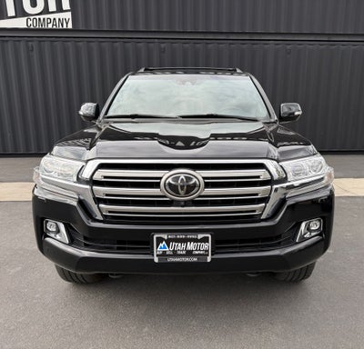 2019 Toyota Land Cruiser Base