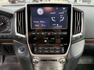 2019 Toyota Land Cruiser Base