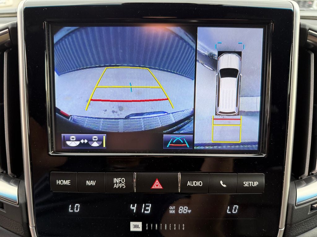 2019 Toyota Land Cruiser Base