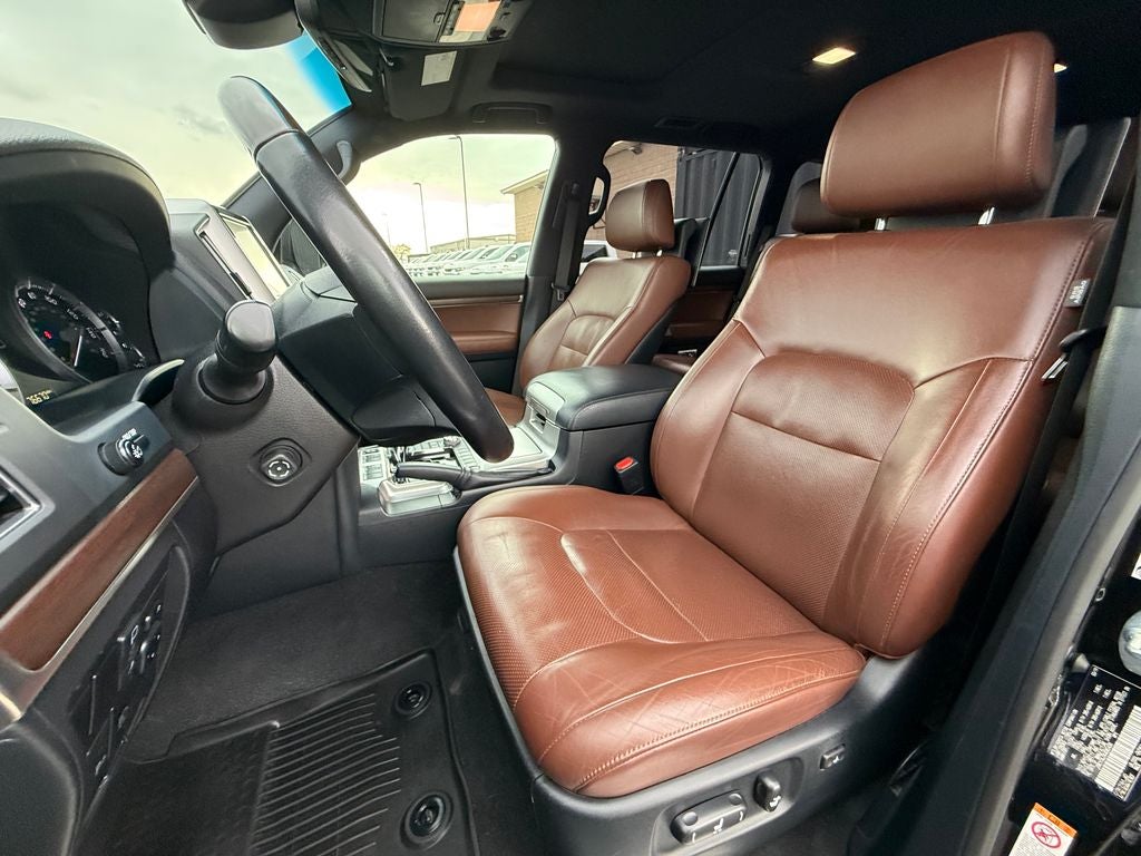 2019 Toyota Land Cruiser Base